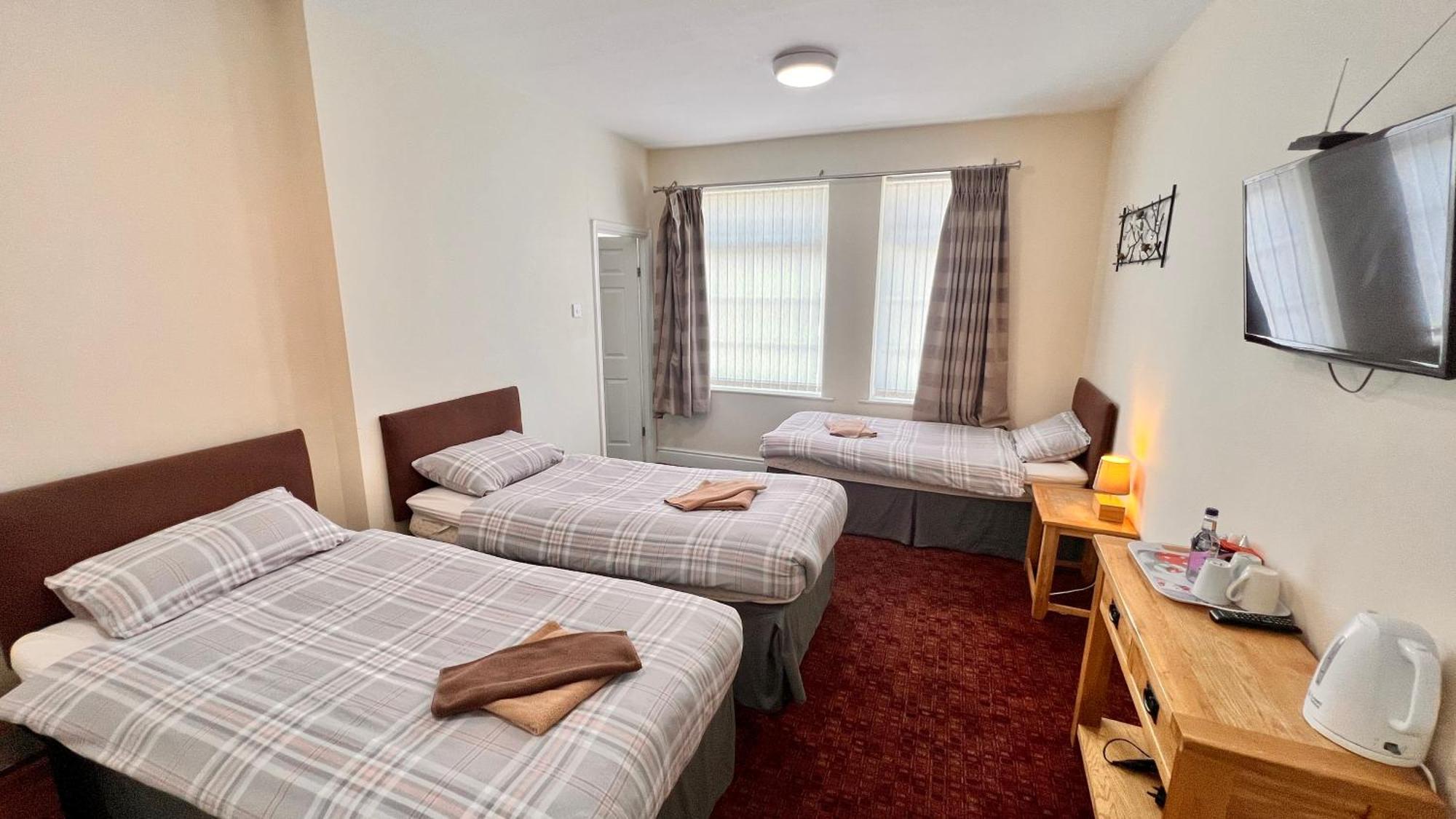 The Cabbage Hall Hotel Liverpool Esterno foto