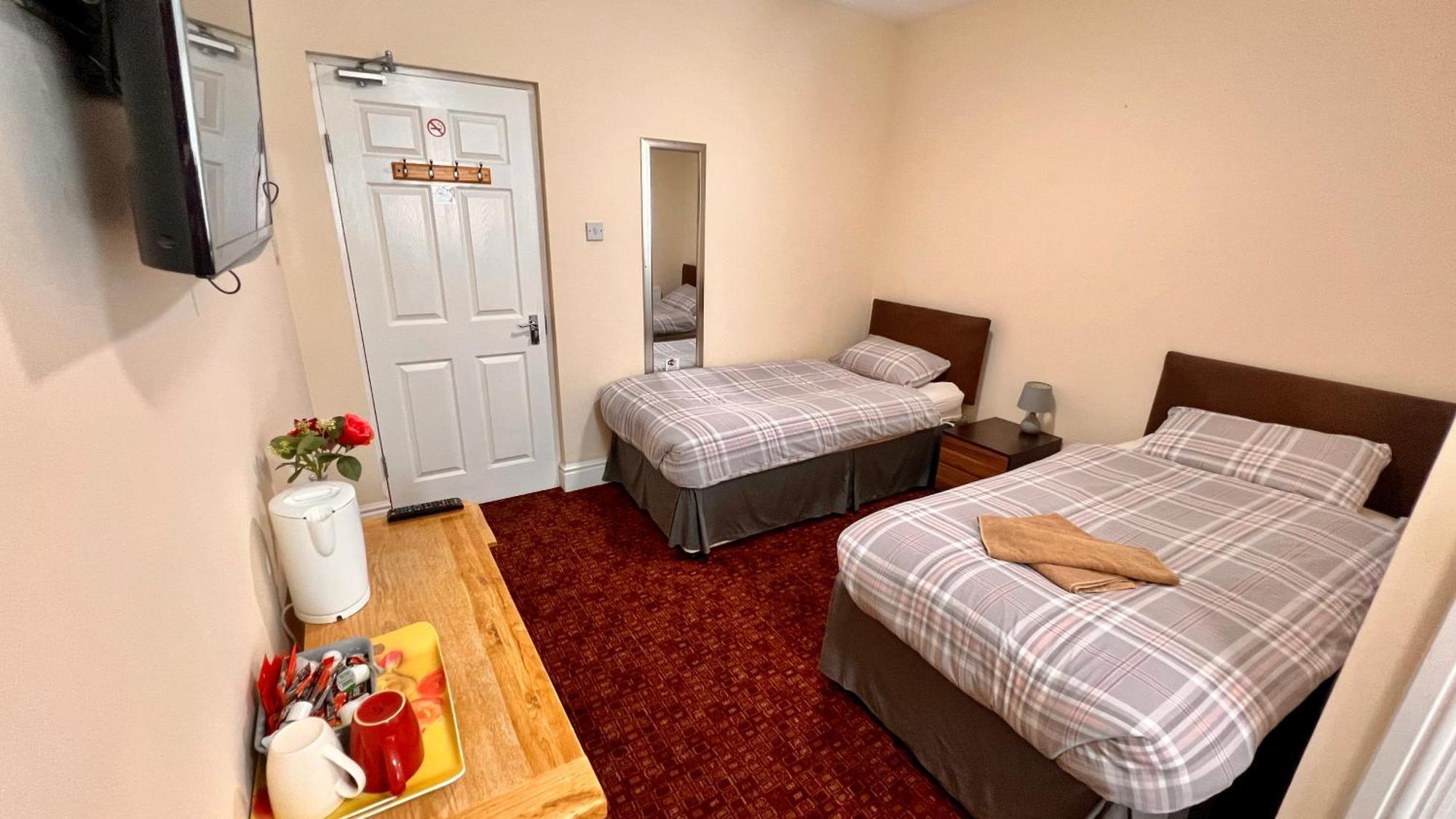 The Cabbage Hall Hotel Liverpool Esterno foto